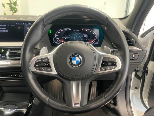 １シリーズ Ｍ１３５ｉ　ｘＤｒｉｖｅ　ストリート・レーサー　弊社下取り車両　４０台限定特別仕様車　禁煙　１オーナー　Ｍパフォーマンスシート　パドルシフト　シートヒーター　アクティブクルーズコントロール　スクリーンミラーリング　前後障害物センサー　ワイヤレス充電（42枚目）