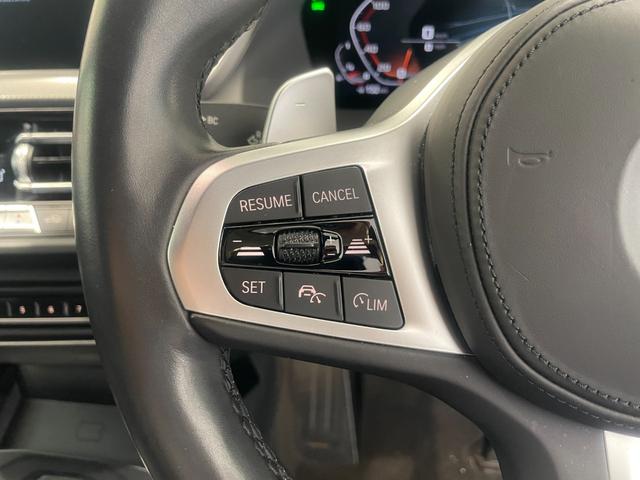 １シリーズ Ｍ１３５ｉ　ｘＤｒｉｖｅ　ストリート・レーサー　弊社下取り車両　４０台限定特別仕様車　禁煙　１オーナー　Ｍパフォーマンスシート　パドルシフト　シートヒーター　アクティブクルーズコントロール　スクリーンミラーリング　前後障害物センサー　ワイヤレス充電（43枚目）