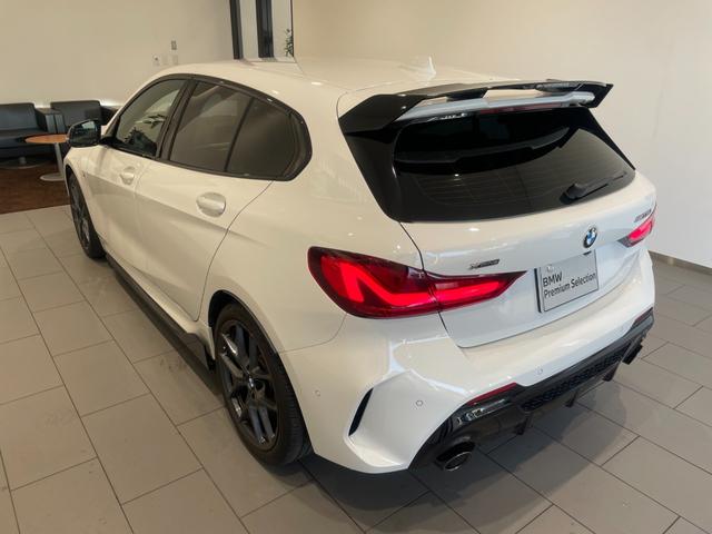 １シリーズ Ｍ１３５ｉ　ｘＤｒｉｖｅ　ストリート・レーサー　弊社下取り車両　４０台限定特別仕様車　禁煙　１オーナー　Ｍパフォーマンスシート　パドルシフト　シートヒーター　アクティブクルーズコントロール　スクリーンミラーリング　前後障害物センサー　ワイヤレス充電（61枚目）