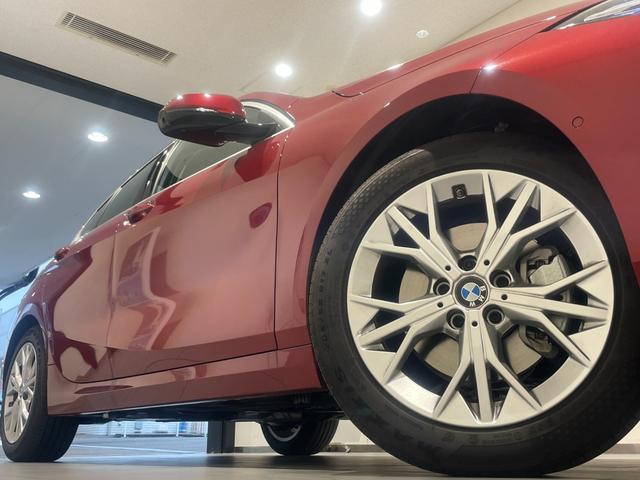 １シリーズ １２０ｄ　弊社デモンストレーションカー　トップビューカメラ／障害物センサー　禁煙車　ヘッドアップディスプレイ　アクティブクルーズコントロール　パーキングアシスト　オートトランク　パワーシート　シートヒーター（3枚目）