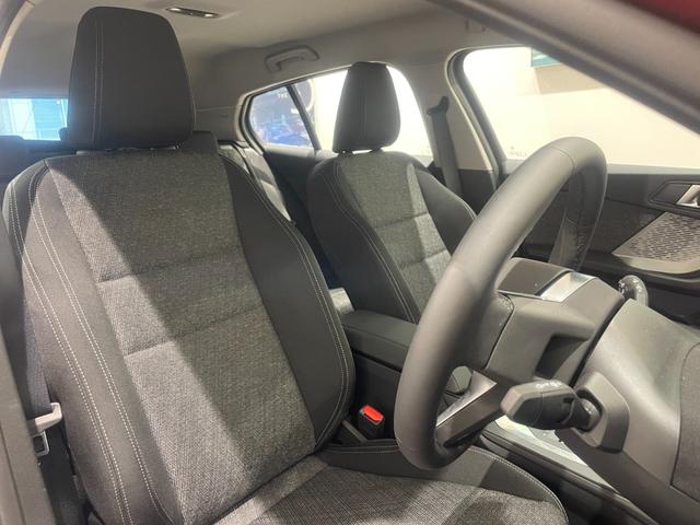 １シリーズ １２０ｄ　弊社デモンストレーションカー　トップビューカメラ／障害物センサー　禁煙車　ヘッドアップディスプレイ　アクティブクルーズコントロール　パーキングアシスト　オートトランク　パワーシート　シートヒーター（21枚目）