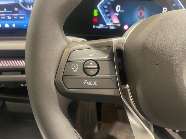 １シリーズ １２０ｄ　弊社デモンストレーションカー　トップビューカメラ／障害物センサー　禁煙車　ヘッドアップディスプレイ　アクティブクルーズコントロール　パーキングアシスト　オートトランク　パワーシート　シートヒーター（41枚目）