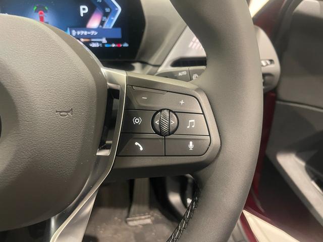 １シリーズ １２０ｄ　弊社デモンストレーションカー　トップビューカメラ／障害物センサー　禁煙車　ヘッドアップディスプレイ　アクティブクルーズコントロール　パーキングアシスト　オートトランク　パワーシート　シートヒーター（42枚目）