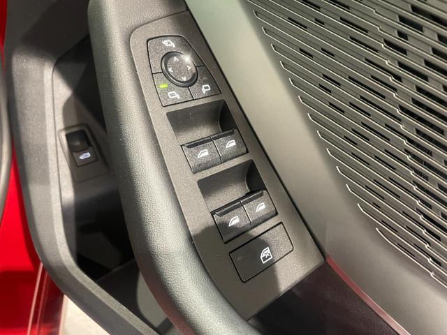 １シリーズ １２０ｄ　弊社デモンストレーションカー　トップビューカメラ／障害物センサー　禁煙車　ヘッドアップディスプレイ　アクティブクルーズコントロール　パーキングアシスト　オートトランク　パワーシート　シートヒーター（45枚目）