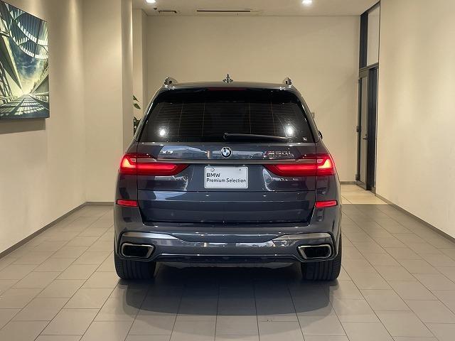 Ｘ７ Ｍ５０ｉ　ブラウンレザー電動シート　禁煙　２２インチＡＷ　ハーマンカードン　ヘッドアップディスプレイ　スカイラウンジサンルーフ　トップビューカメラ　全方位障害物センサー　パーキングアシスト　電動トランク（4枚目）