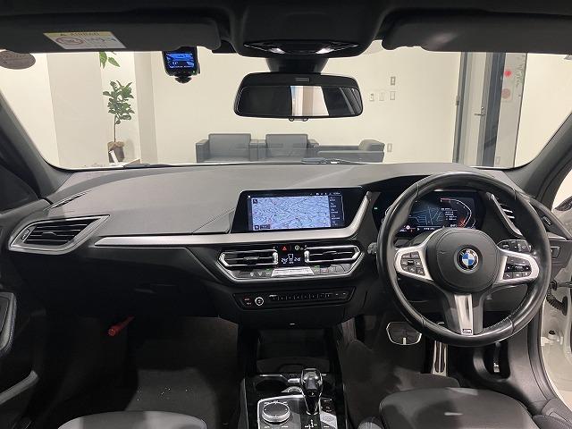 １シリーズ １１８ｄ　Ｍスポーツ　エディションジョイ＋　禁煙車　１８インチアロイホイール　オートトランク　アクティブクルーズコントロール　前後障害物センサー　パーキングアシスト　後退アシスト　ワイヤレスチャージャー　オートホールド　ＬＥＤヘッドライト（24枚目）