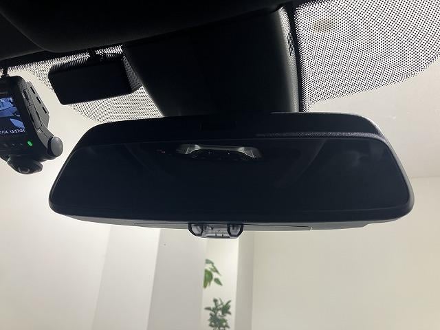 １シリーズ １１８ｄ　Ｍスポーツ　エディションジョイ＋　禁煙車　１８インチアロイホイール　オートトランク　アクティブクルーズコントロール　前後障害物センサー　パーキングアシスト　後退アシスト　ワイヤレスチャージャー　オートホールド　ＬＥＤヘッドライト（27枚目）