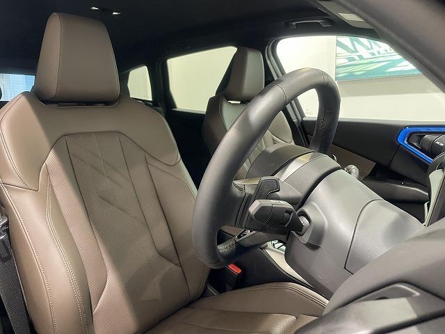 Ｘ３ ２０ｄ　ｘＤｒｉｖｅ　Ｍスポーツ　弊社デモンストレーションカー　２０インチＡＷ　コンフォートパッケージ　ステアリングヒーター　全方位カメラ／障害物センサー　ハーマンカードンスピーカー　前車追従機能　ブラウンレザー電動シート（24枚目）
