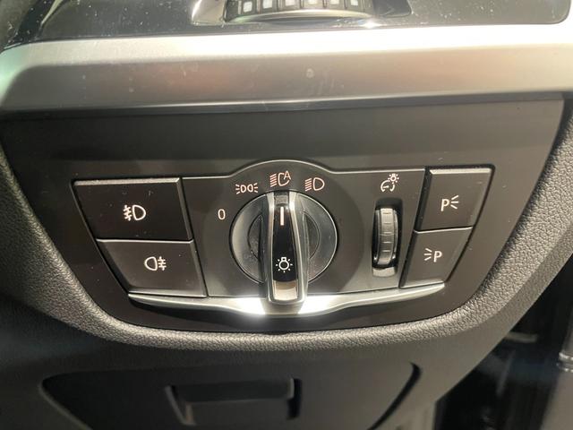 X3 xDrive 20d Xライン 【正規認定中古車】【全国正規ディーラー保証付/2年・走行距離無制限】禁煙車 19インチAW トップビューカメラ ブラックレザー電動シート ヘッドアップディスプレイ シートクーラー レーンキープ LED(40枚目)