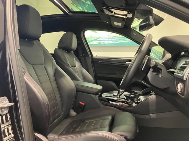 X4 xDrive 20d Mスポーツ 【正規認定中古車】【全国正規ディーラー保証付/2年・走行距離無制限】サンルーフ/LCI後期モデル/黒革電動シート/ステアリングヒーター/19インチホイール/トップビューカメラ/禁煙/アンビエントライト(3枚目)