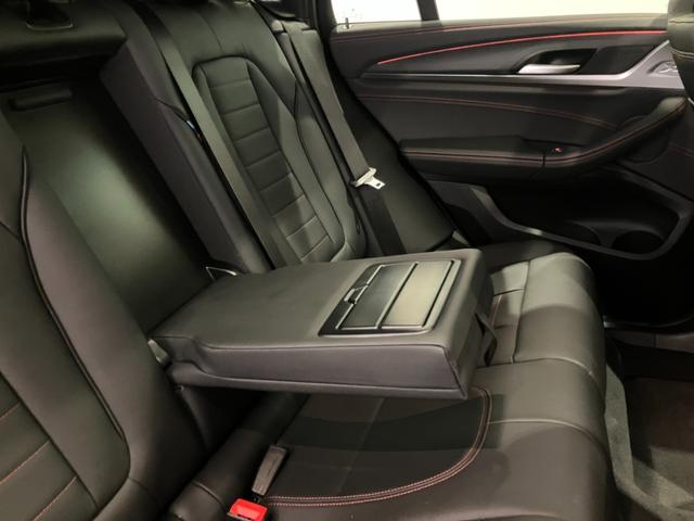 X4 xDrive 20d Mスポーツ 【正規認定中古車】【全国正規ディーラー保証付/2年・走行距離無制限】サンルーフ/LCI後期モデル/黒革電動シート/ステアリングヒーター/19インチホイール/トップビューカメラ/禁煙/アンビエントライト(20枚目)