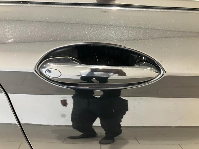 X4 xDrive 20d Mスポーツ 【正規認定中古車】【全国正規ディーラー保証付/2年・走行距離無制限】サンルーフ/LCI後期モデル/黒革電動シート/ステアリングヒーター/19インチホイール/トップビューカメラ/禁煙/アンビエントライト(51枚目)