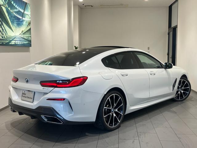 ８シリーズ ８４０ｉ　グランクーペ　Ｍスポーツ　【正規認定中古車】【全国正規ディーラー保証付／２年・走行距離無制限】サンルーフ／レーザーライト／茶革電動シート／ＨａｒｍａｎＫａｒｄｏｎ／シートクーラー／フルセグＴＶ／２０インチホイール／禁煙／（7枚目）