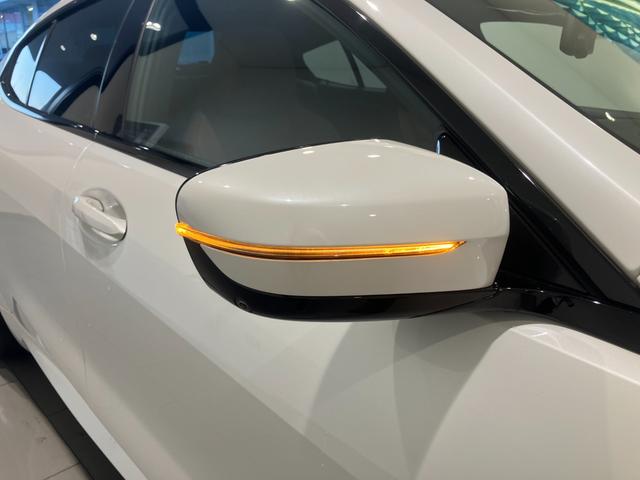 ８シリーズ ８４０ｉ　グランクーペ　Ｍスポーツ　【正規認定中古車】【全国正規ディーラー保証付／２年・走行距離無制限】サンルーフ／レーザーライト／茶革電動シート／ＨａｒｍａｎＫａｒｄｏｎ／シートクーラー／フルセグＴＶ／２０インチホイール／禁煙／（15枚目）