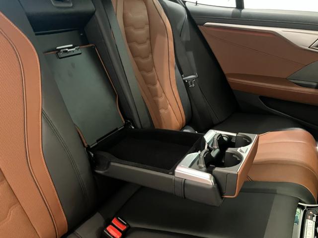 ８シリーズ ８４０ｉ　グランクーペ　Ｍスポーツ　【正規認定中古車】【全国正規ディーラー保証付／２年・走行距離無制限】サンルーフ／レーザーライト／茶革電動シート／ＨａｒｍａｎＫａｒｄｏｎ／シートクーラー／フルセグＴＶ／２０インチホイール／禁煙／（23枚目）