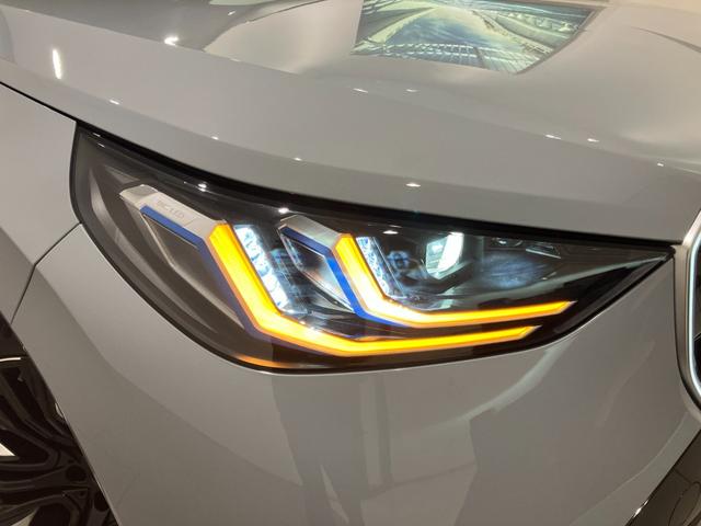 Ｘ３ ２０ｄ　ｘＤｒｉｖｅ　Ｍスポーツ　【正規認定中古車】【全国正規ディーラー保証付／２年・走行距離無制限】弊社デモカー　ＨａｒｍａｎＫａｒｄｏｎ　ドライビングアシスト　フルセグＴＶ　パーキングアシスト　アダプティブＬＥＤヘッドライト　禁煙（7枚目）