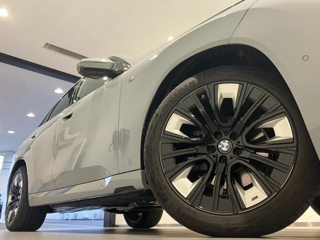 Ｘ３ ２０ｄ　ｘＤｒｉｖｅ　Ｍスポーツ　【正規認定中古車】【全国正規ディーラー保証付／２年・走行距離無制限】弊社デモカー　ＨａｒｍａｎＫａｒｄｏｎ　ドライビングアシスト　フルセグＴＶ　パーキングアシスト　アダプティブＬＥＤヘッドライト　禁煙（12枚目）