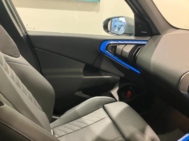 Ｘ３ ２０ｄ　ｘＤｒｉｖｅ　Ｍスポーツ　【正規認定中古車】【全国正規ディーラー保証付／２年・走行距離無制限】弊社デモカー　ＨａｒｍａｎＫａｒｄｏｎ　ドライビングアシスト　フルセグＴＶ　パーキングアシスト　アダプティブＬＥＤヘッドライト　禁煙（41枚目）