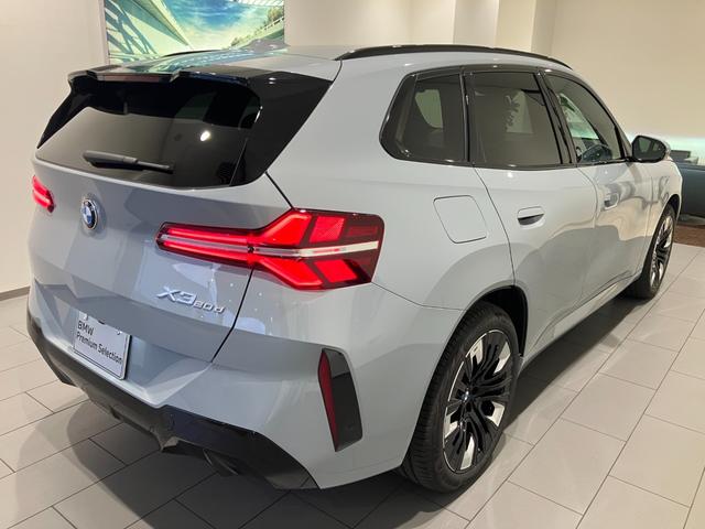 Ｘ３ ２０ｄ　ｘＤｒｉｖｅ　Ｍスポーツ　【正規認定中古車】【全国正規ディーラー保証付／２年・走行距離無制限】弊社デモカー　ＨａｒｍａｎＫａｒｄｏｎ　ドライビングアシスト　フルセグＴＶ　パーキングアシスト　アダプティブＬＥＤヘッドライト　禁煙（48枚目）