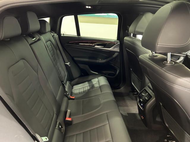 【ＢＭＷ正規ディーラー】ＢＭＷプレミアムセレクション町田鶴川／〒１９５―００６３　東京都町田市野津田町２４１３―６／ＴＥＬ．０４２−７３６−０２９７／営業時間：１０：００〜１８：００