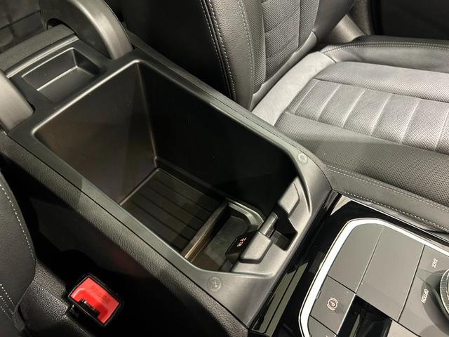 【ＢＭＷ／ＭＩＮＩ正規ディーラー】ＢＭＷプレミアムセレクション町田鶴川／〒１９５−００６３東京都町田市野津田町２４１３−６／ＴＥＬ０４２−７３６−０２９７／営業時間：１０：００〜１８：００