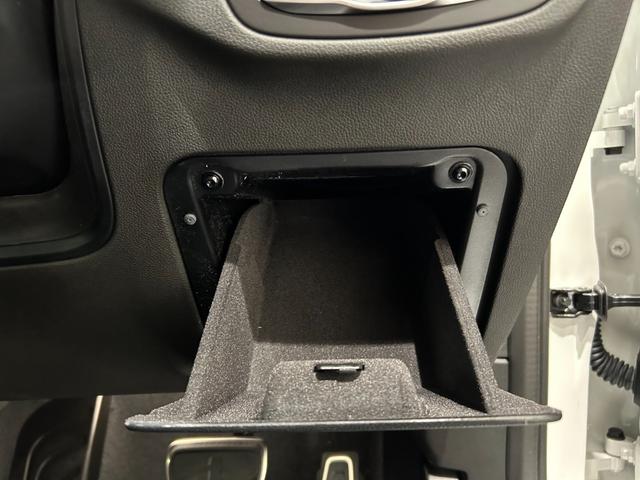 遠方でお車を見られないお客様や、ご来店が困難なお客様の為に弊社独自の動画配信サービスを始めました！！車両のコンディションや細かな傷等、細かな相談もお気軽にお申し付け下さい！！