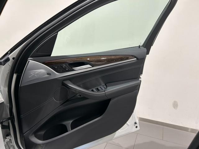 グループ下取・買取車両を中心に、新しい車両が毎日続々入荷中！