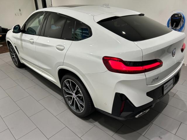 点検整備時に交換が必要な項目（ＢＭＷ認定指定交換指定部品など）に関しましては、すべて新品の純正部品を使用させて頂きます。※点検項目にはＢＭＷコンピューター診断も含まれます。