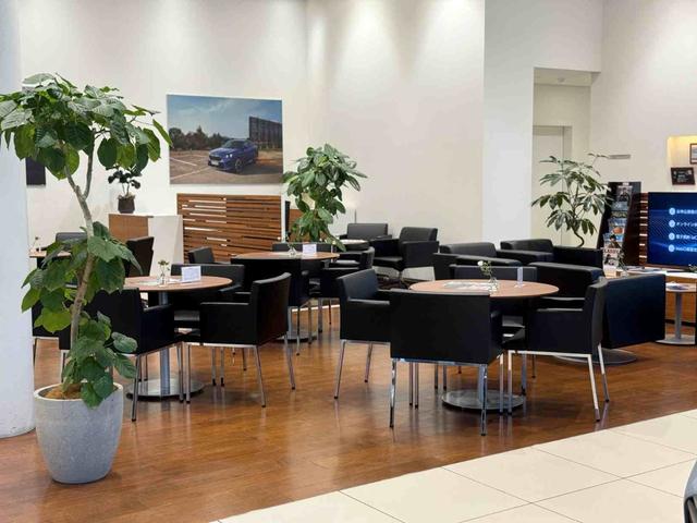 【ＢＭＷ正規ディーラー】ＢＭＷプレミアムセレクション町田鶴川／〒１９５―００６３　東京都町田市野津田町２４１３―６／ＴＥＬ．０４２−７３６−０２９７／営業時間：１０：００ー１８：００