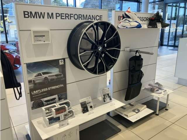 X3 xDrive 20d Mスポーツ 【正規認定中古車】【全国正規ディーラー保証付/2年・走行距離無制限】ブラックレザー電動シート ハーマンカードンスピーカー パノラマサンルーフ 禁煙車ヘッドアップディスプレイ 19インチAW 地デジTV(56枚目)