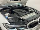 また、BMW正規認定中古車は、エマージェンシーサービスが自動付帯。24時間365日、皆様のカーライフをサポート致します。確かな安心のうえで、「駆けぬける歓び」をご堪能ください。