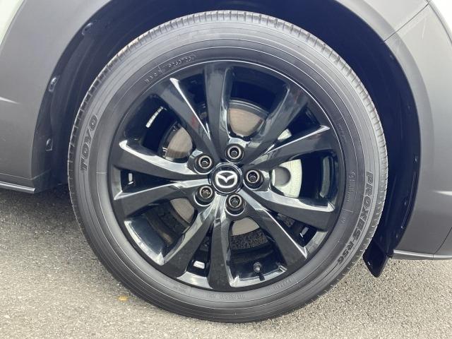 ＣＸ－３０ ２．０　２０Ｓ　レトロスポーツエディション　２ＷＤ　３６０°モニター　レーダークルーズ　ＢＯＳＥスピーカー　専用シート　前シートヒーター　運転席電動シート　２カメラドライブレコーダー　パーキングセンサー１８インチアルミ　オートライト　ＭＲＣＣ（32枚目）