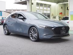 スタイリッシュ且つ質感高いエクステリアデザインのＭＡＺＤＡ３！！ 2