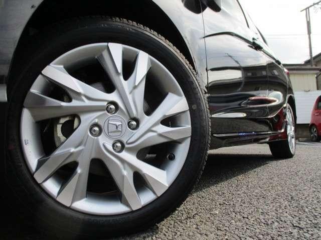 ハイブリッドZ 1オナ 衝突軽減 クルコン シートヒーター(20枚目)