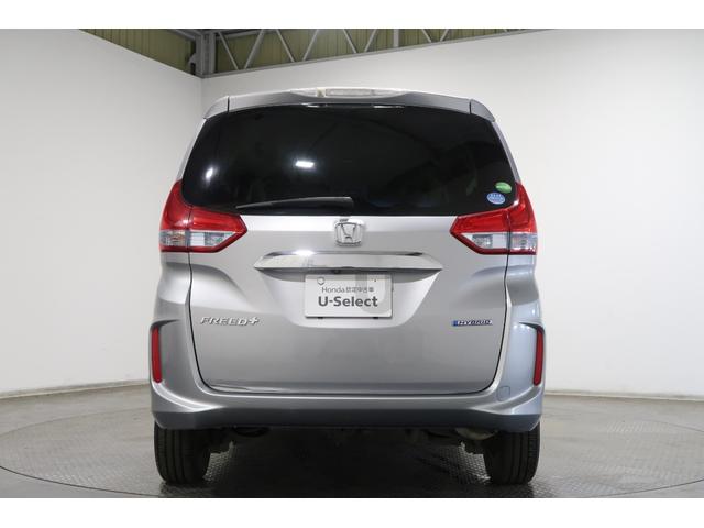フリード＋ハイブリッド ハイブリッドＧ・ホンダセンシング　そのまんま車両　ワンオーナー　４ＷＤ　運転支援　衝突軽減ブレーキ（ＣＭＢＳ）　アダプティブクルーズコントロール（ＡＣＣ）　ナビ　バックカメラ　ＥＴＣ　フルセグ　Ｂｌｕｅｔｏｏｔｈ　シートヒーター　四駆（6枚目）