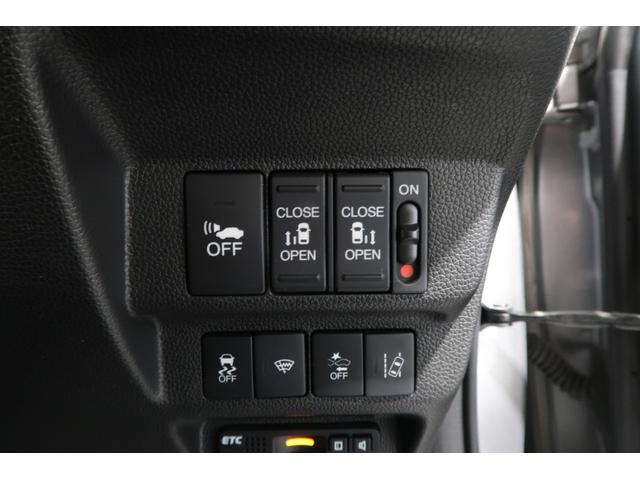 フリード＋ハイブリッド ハイブリッドＧ・ホンダセンシング　そのまんま車両　ワンオーナー　４ＷＤ　運転支援　衝突軽減ブレーキ（ＣＭＢＳ）　アダプティブクルーズコントロール（ＡＣＣ）　ナビ　バックカメラ　ＥＴＣ　フルセグ　Ｂｌｕｅｔｏｏｔｈ　シートヒーター　四駆（10枚目）