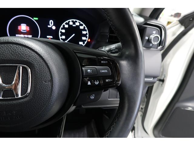 ヴェゼル ｅ：ＨＥＶＺ　認定中古車　２年保証付　ワンオーナー　ナビ　Ｂカメラ　ドラレコ　ＥＴＣ　運転支援　衝突回避支援ブレーキ機能　１オナ　スマキ　Ｐトランク　フルオートエアコン　Ｄレコ　エアバッグ　両席エアバック　Ｒカメ（14枚目）