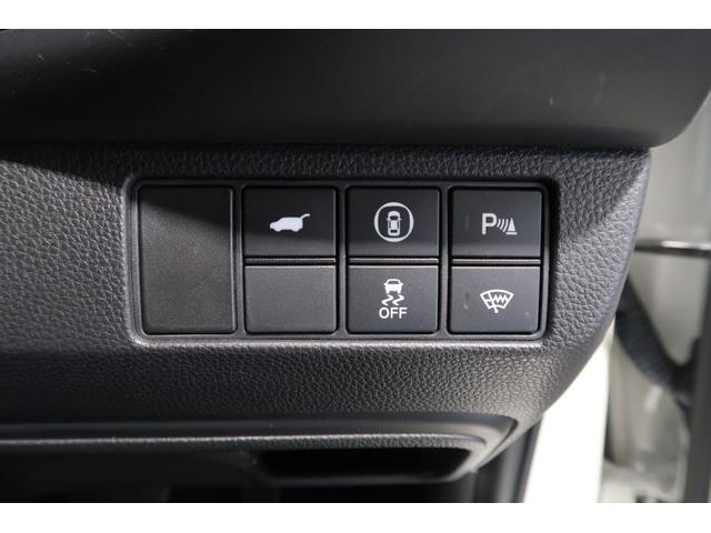 ヴェゼル ｅ：ＨＥＶＺ　認定中古車　２年保証付　ワンオーナー　ナビ　Ｂカメラ　ドラレコ　ＥＴＣ　運転支援　衝突回避支援ブレーキ機能　１オナ　スマキ　Ｐトランク　フルオートエアコン　Ｄレコ　エアバッグ　両席エアバック　Ｒカメ（15枚目）
