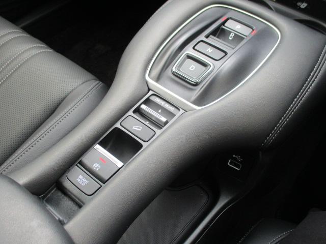 ZR-V e:HEVZ特別仕様車ブラックスタイル ホンダ認定中古車 2年保証 デモカー 禁煙車 運転支援 衝突軽減ブレーキ(CMBS) 誤発進抑制機能 渋滞追従付クルコン(ACC) 後退出庫サポート ホンダコネクトナビ 全周囲カメラ ETC2.0(20枚目)