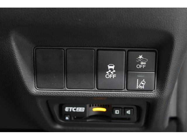 ステップワゴンスパーダ スパーダホンダセンシング車いす仕様車2列目乗車タイプ ホンダ認定中古車 1年保証 ワンオーナー 禁煙車 福祉車両 スロープ付 電動ウィンチ 運転支援 衝突軽減ブレーキ(CMBS) 誤発進抑制機能 アダプティブクルコン(ACC) ドラレコ 後席モニター(16枚目)