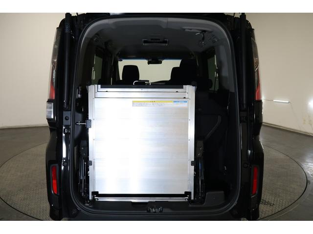 ステップワゴンスパーダ スパーダホンダセンシング車いす仕様車2列目乗車タイプ ホンダ認定中古車 1年保証 ワンオーナー 禁煙車 福祉車両 スロープ付 電動ウィンチ 運転支援 衝突軽減ブレーキ(CMBS) 誤発進抑制機能 アダプティブクルコン(ACC) ドラレコ 後席モニター(27枚目)