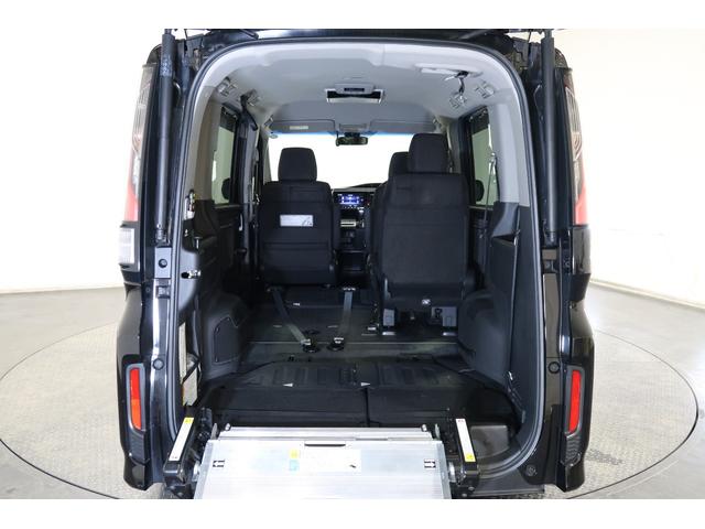 ステップワゴンスパーダ スパーダホンダセンシング車いす仕様車2列目乗車タイプ ホンダ認定中古車 1年保証 ワンオーナー 禁煙車 福祉車両 スロープ付 電動ウィンチ 運転支援 衝突軽減ブレーキ(CMBS) 誤発進抑制機能 アダプティブクルコン(ACC) ドラレコ 後席モニター(28枚目)