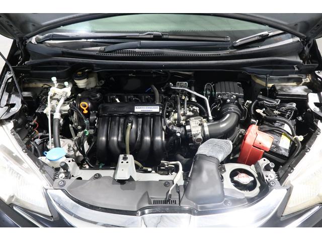 Ｈｏｎｄａの技術が詰まったエンジンルーム☆☆☆エンジンルーム室内ともにルームクリーニング済みで清潔です◎快適なドライブをお楽しみください♪♪