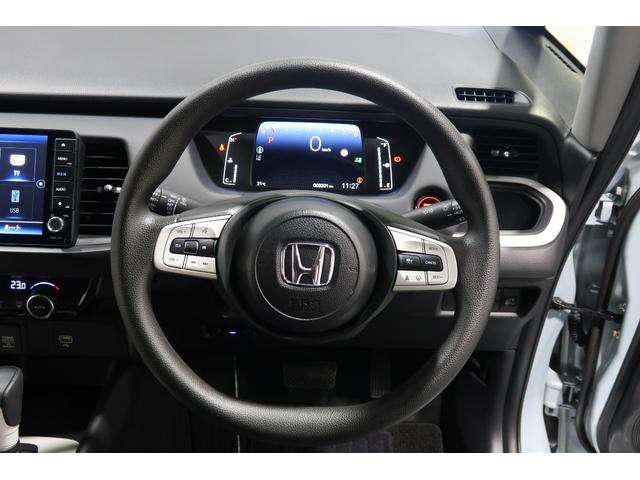 フィット ホーム　ホンダ認定中古車　２年保証　デモカー　禁煙車　運転支援　衝突軽減ブレーキ（ＣＭＢＳ）　誤発進抑制機能　渋滞追従付クルコン（ＡＣＣ）　コネクトナビ　バックカメラ　ＥＴＣ　フルセグＴＶ　Ｂｌｕｅｔｏｏｔｈ（15枚目）