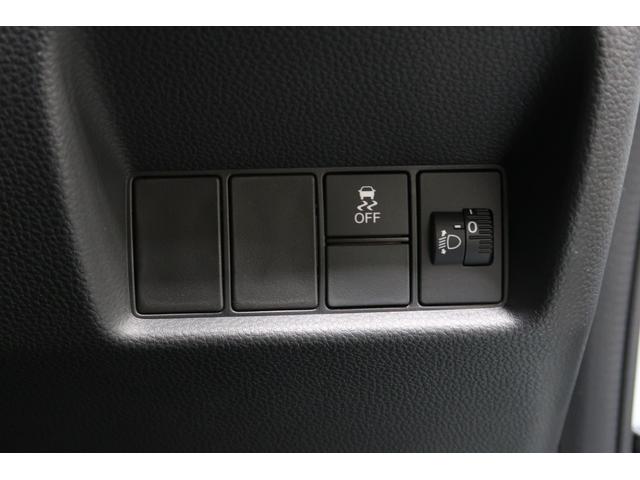 フィット ホーム　ホンダ認定中古車　２年保証　デモカー　禁煙車　運転支援　衝突軽減ブレーキ（ＣＭＢＳ）　誤発進抑制機能　渋滞追従付クルコン（ＡＣＣ）　コネクトナビ　バックカメラ　ＥＴＣ　フルセグＴＶ　Ｂｌｕｅｔｏｏｔｈ（17枚目）