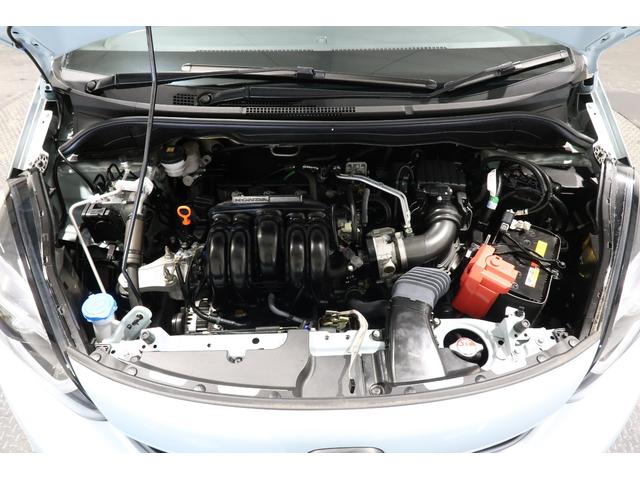 フィット ホーム　ホンダ認定中古車　２年保証　デモカー　禁煙車　運転支援　衝突軽減ブレーキ（ＣＭＢＳ）　誤発進抑制機能　渋滞追従付クルコン（ＡＣＣ）　コネクトナビ　バックカメラ　ＥＴＣ　フルセグＴＶ　Ｂｌｕｅｔｏｏｔｈ（24枚目）