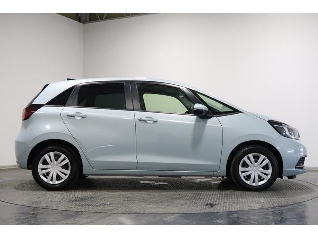 フィット ホーム　ホンダ認定中古車　２年保証　デモカー　禁煙車　運転支援　衝突軽減ブレーキ（ＣＭＢＳ）　誤発進抑制機能　渋滞追従付クルコン（ＡＣＣ）　コネクトナビ　バックカメラ　ＥＴＣ　フルセグＴＶ　Ｂｌｕｅｔｏｏｔｈ（26枚目）