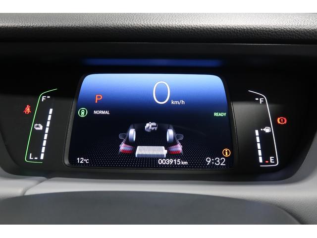 フィット ｅ：ＨＥＶＲＳ　ホンダ認定中古車　２年保証　デモカー　禁煙車　運転支援　衝突軽減ブレーキ（ＣＭＢＳ）　誤発進抑制機能　渋滞追従付クルコン（ＡＣＣ）　ドラレコ　コネクトナビ　バックカメラ　ＥＴＣ　フルセグＴＶ　ＵＳＢ（13枚目）