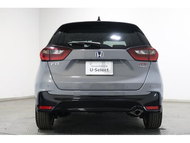 フィット ｅ：ＨＥＶＲＳ　ホンダ認定中古車　２年保証　デモカー　禁煙車　運転支援　衝突軽減ブレーキ（ＣＭＢＳ）　誤発進抑制機能　渋滞追従付クルコン（ＡＣＣ）　ドラレコ　コネクトナビ　バックカメラ　ＥＴＣ　フルセグＴＶ　ＵＳＢ（30枚目）