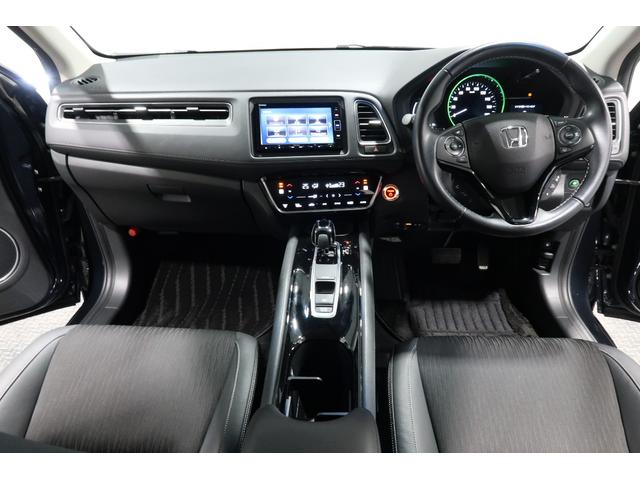 ヴェゼル ハイブリッドZ・ホンダセンシング ホンダ認定中古車 1年保証 ワンオーナー 禁煙車 衝突軽減ブレーキ(CMBS) 誤発進抑制機能 アダプティブクルコン(ACC) 前後ドラレコ ナビ バックカメラ ETC フルセグTV シートヒーター(12枚目)